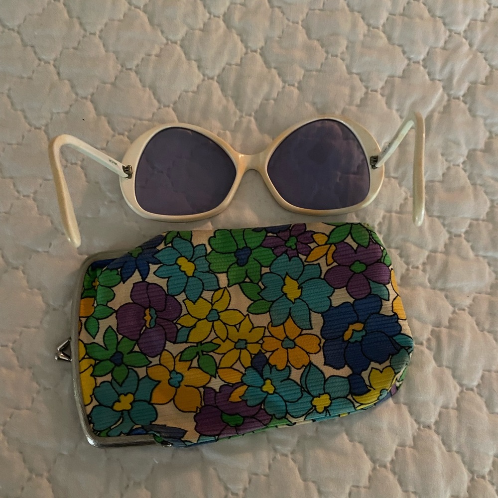 Givenchy sunglasses (vintage) - Picture 5 of 9